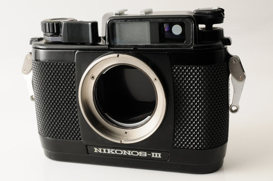 Nikon Nikonos III Underwater Film Camera 20mm 28mm 2 Lens from JAPAN【Exc5+】