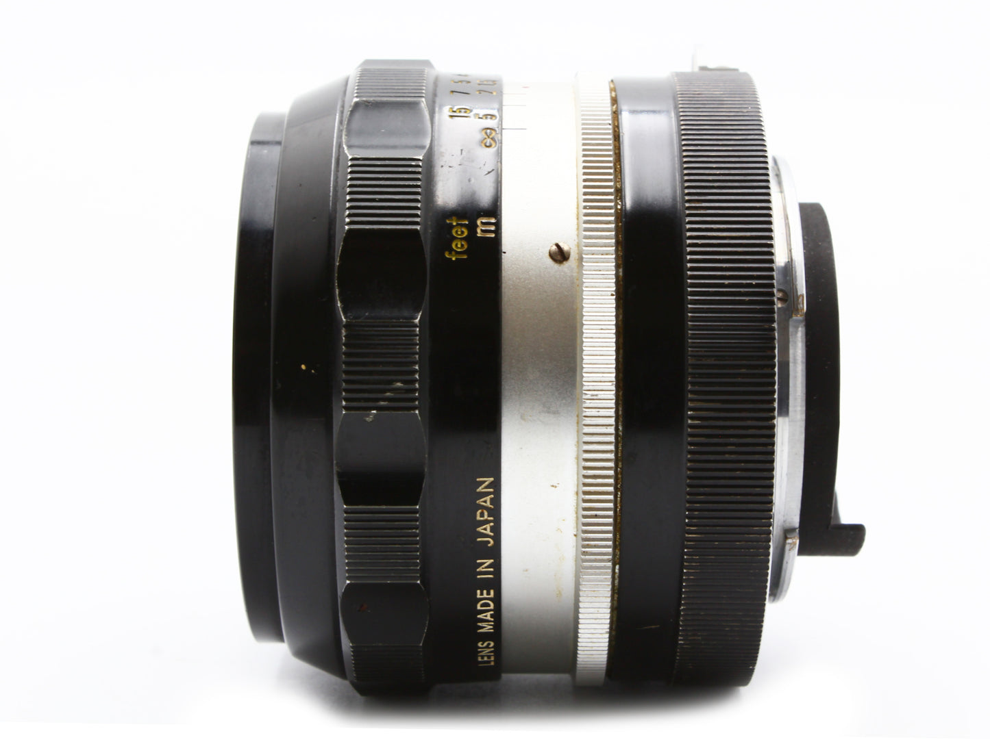 Nikon FE Black 35mm SLR Film Camera Nikkor N.C 24mm f/2.8 from Japan【Exc+4】