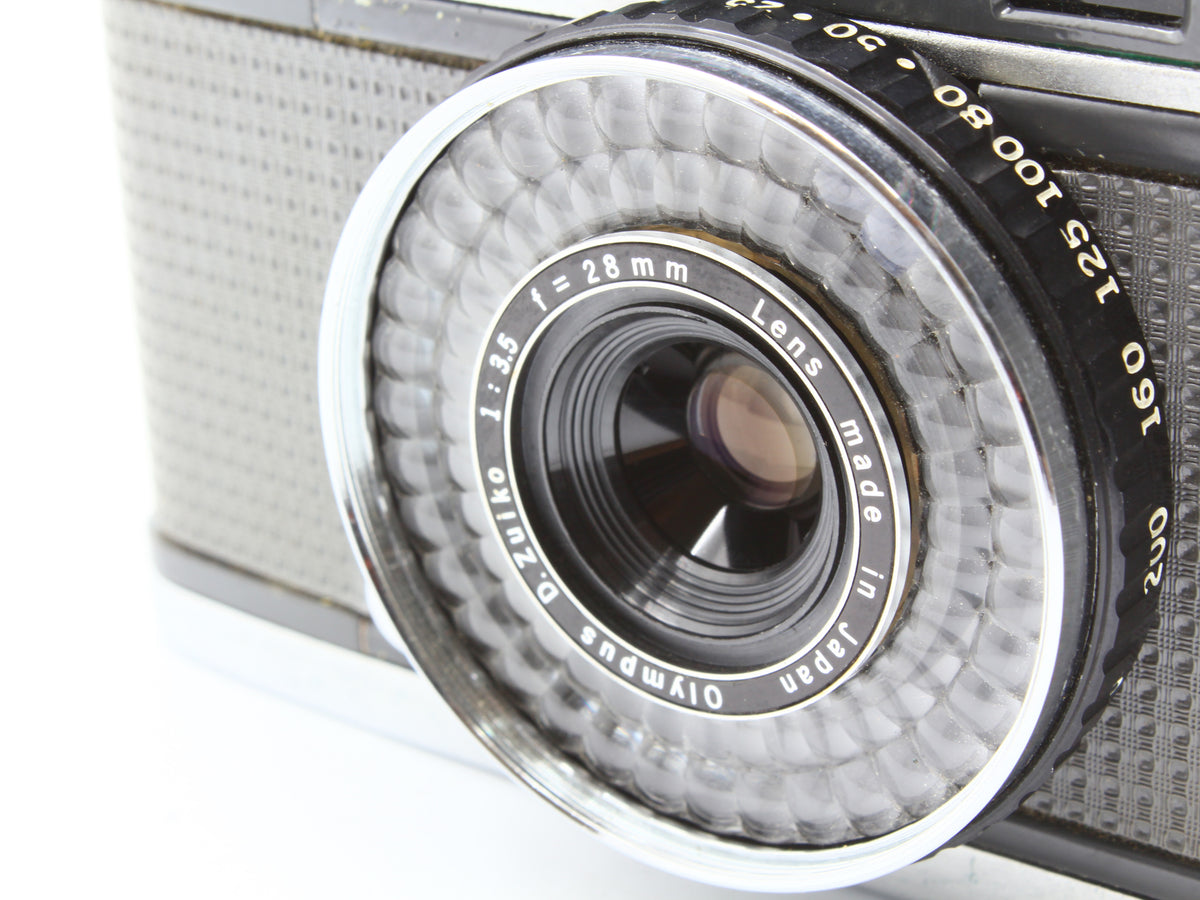 OLYMPUS PEN EE-2 Half Frame Film Camera D.zuiko 28mm f/3.5 Lens JAPAN【Exc+5】