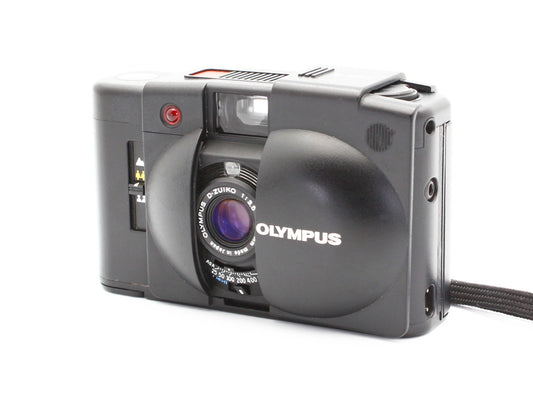 Olympus XA2 35mm Point&Shoot Film Camera D.Zuiko 35mm f3.5 from JAPAN【Exc+3】