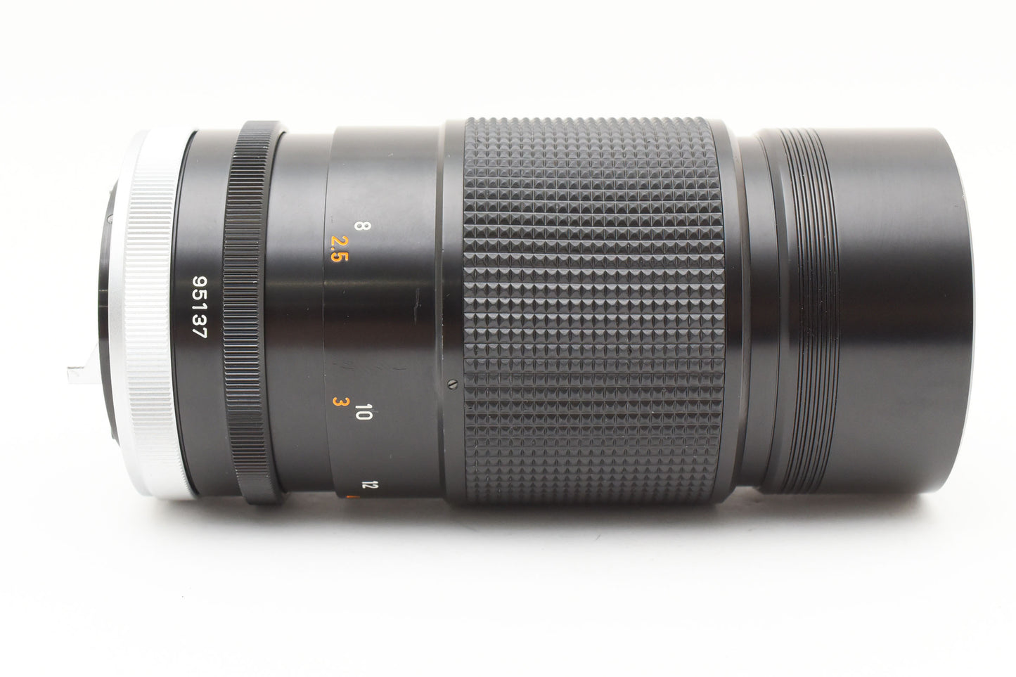 Canon FD 200mm f/4 S.S.C. Manual Focus Telephoto Lens From JAPAN【Exc+3】