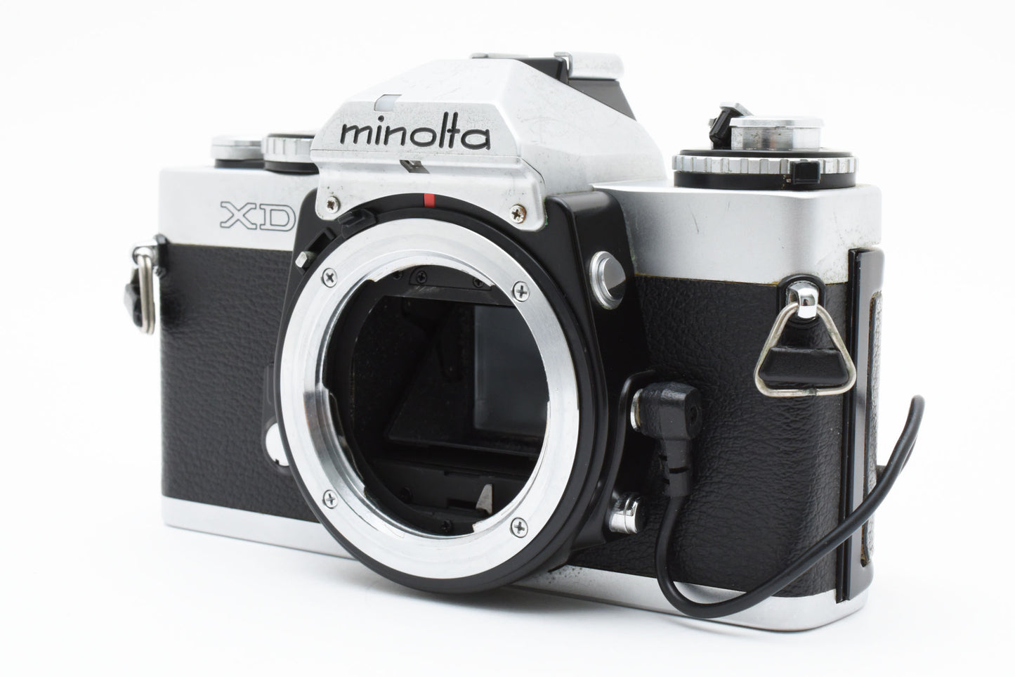 MINOLTA XD 35mm SLR Film Camera Body Quartz Data Back D from JAPAN【Exc+4】