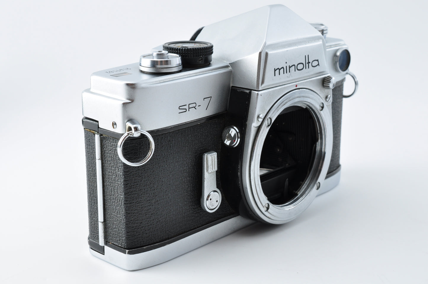 Minolta SR-7 35mm SLR Film Camera Body Vintage Manual Focus Japan【Very good】