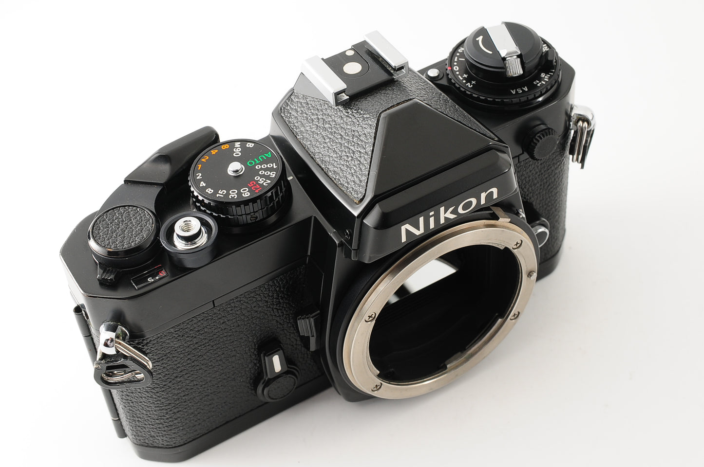 Nikon FE Black 35mm SLR Film Camera MD-12 Motordrive from JAPAN【Exc+4】