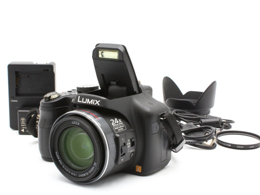 Panasonic LUMIX DMC-FZ150 Digital Camera Black 24x Zoom Lens JAPAN【Near Mint】