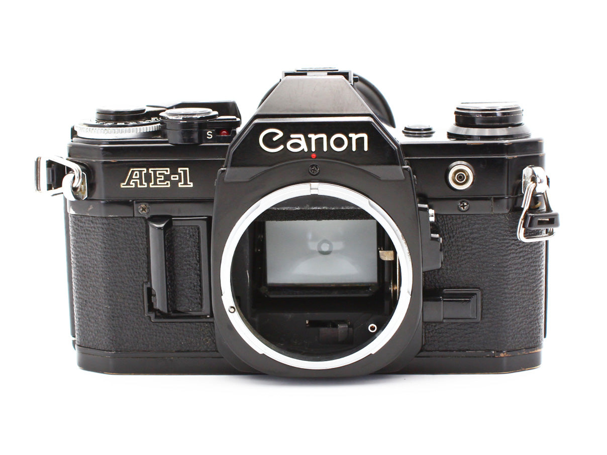 Canon AE-1 SLR Film Camera BLACK  FD 50mm f/1.8 S.C Lens from JAPAN 【Exc+4】