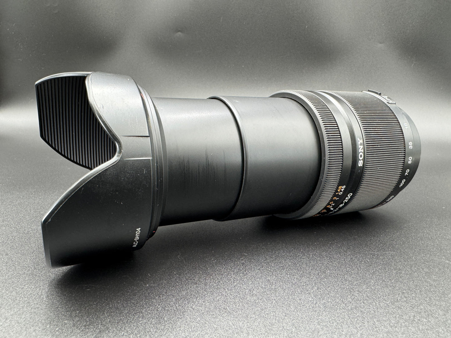 Sony 18-200mm f/3.5-6.3 DT Zoom A Mount DSLR Camera Lens SAL18200 from JAPAN【Exc+3】