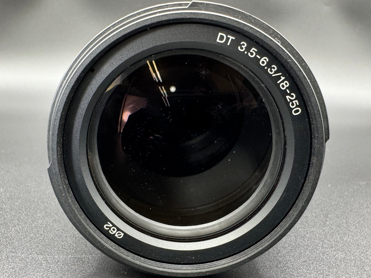 Sony 18-200mm f/3.5-6.3 DT Zoom A Mount DSLR Camera Lens SAL18200 from JAPAN【Exc+3】