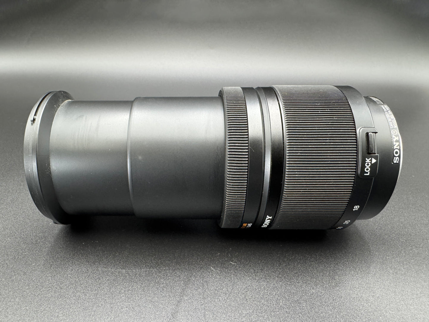 Sony 18-200mm f/3.5-6.3 DT Zoom A Mount DSLR Camera Lens SAL18200 from JAPAN【Exc+3】