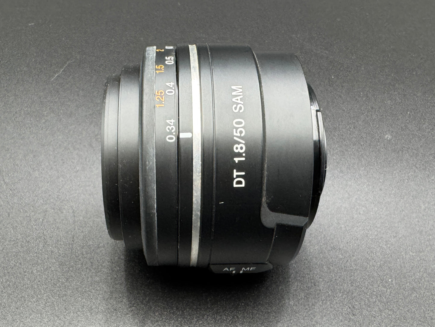 Sony 50mm f/1.8 DT SAM SAL50F18 Lens For Sony A mount DSLR Camera from JAPAN【Exc+3】