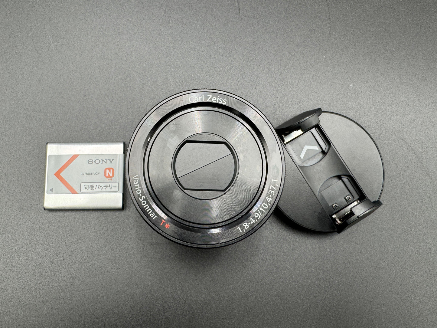 Sony Cyber-Shot DSC-QX100 Lens Style Digital Camera Carl Zeiss Lens【Exc+5】