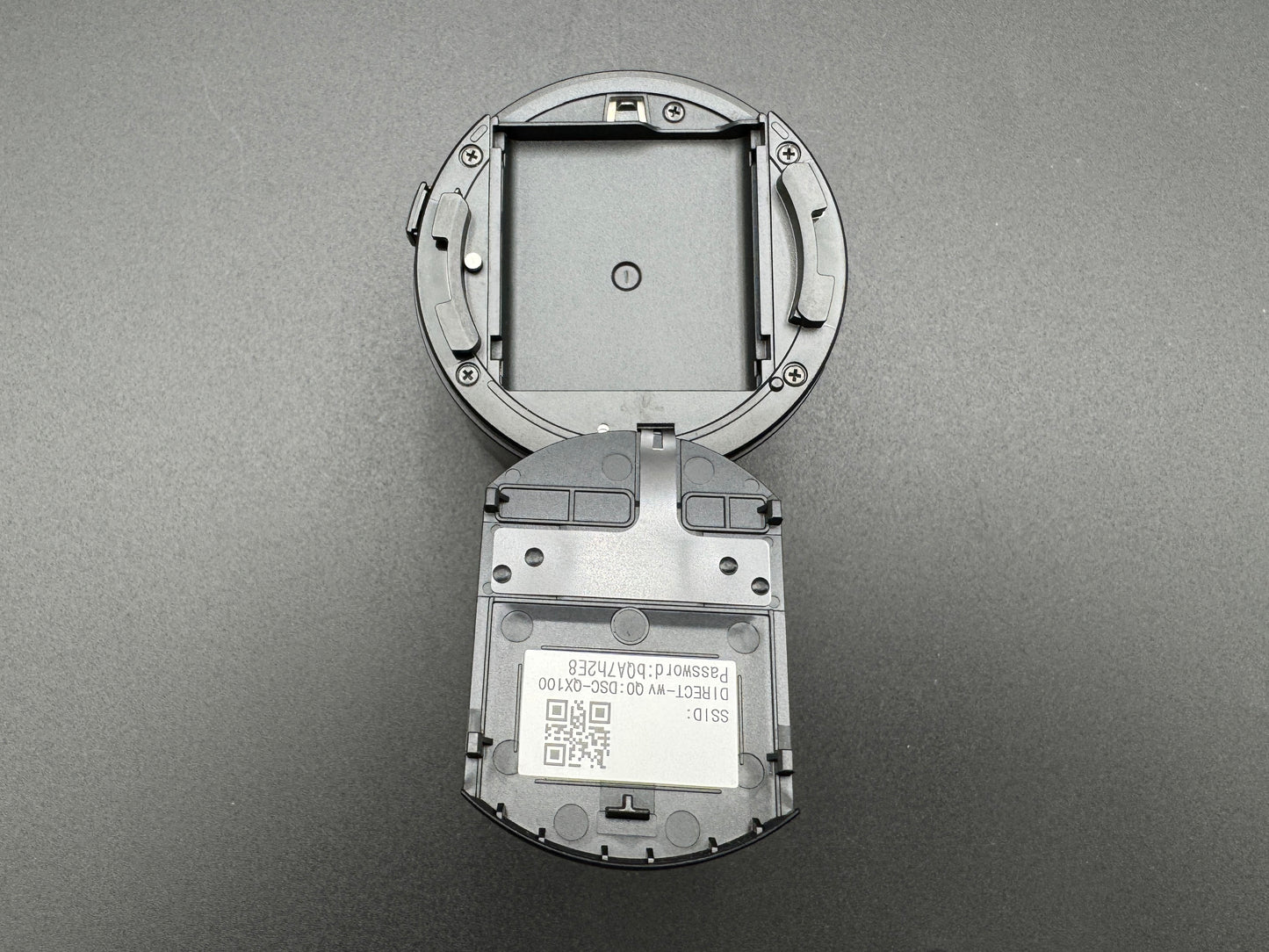 Sony Cyber-Shot DSC-QX100 Lens Style Digital Camera Carl Zeiss Lens【Exc+5】