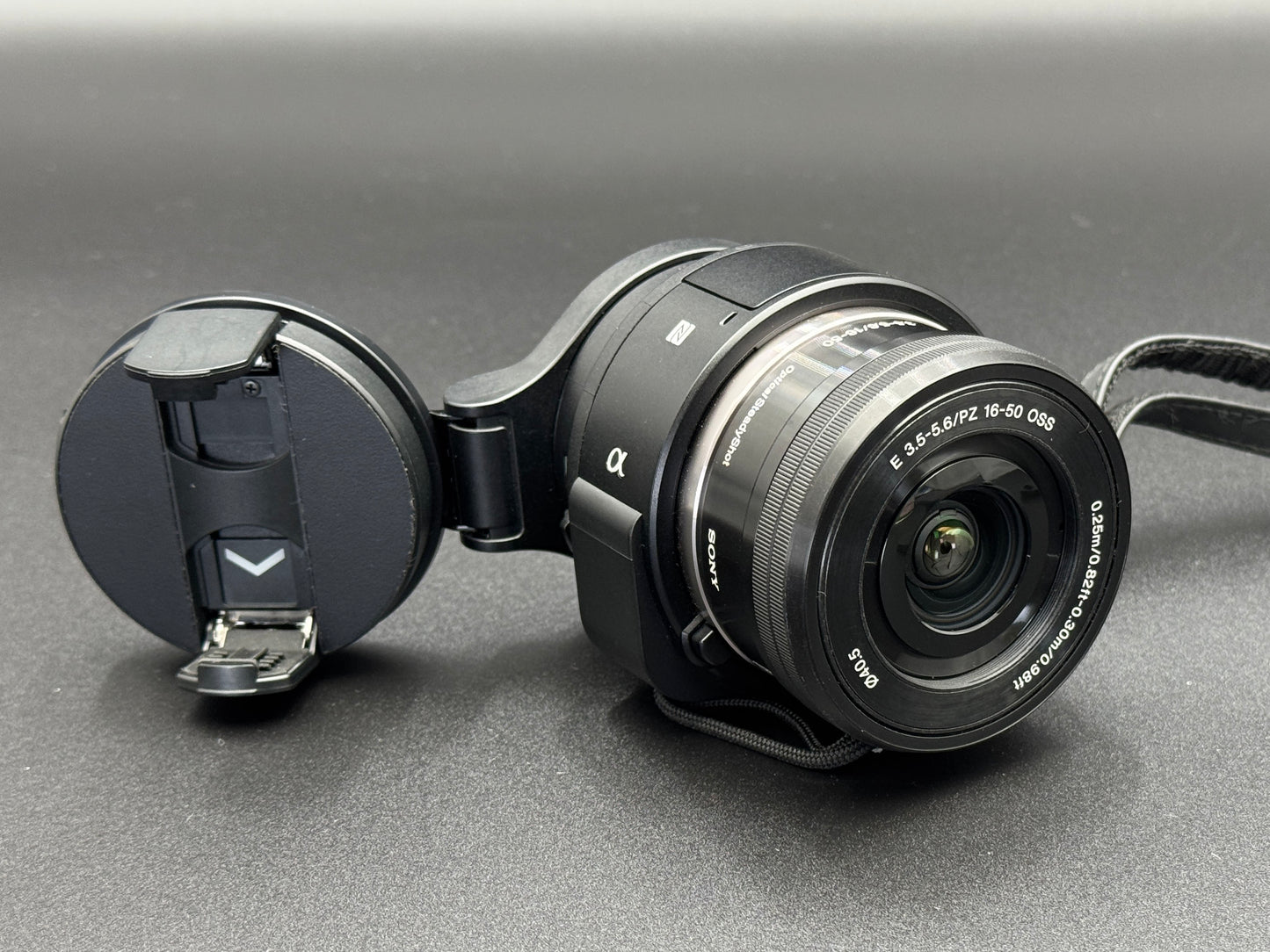 Sony ILCE QX1 APS-C Lens Style Camera PZ E 3.5-5.6 16-50mm SLP1650【Near Mint】