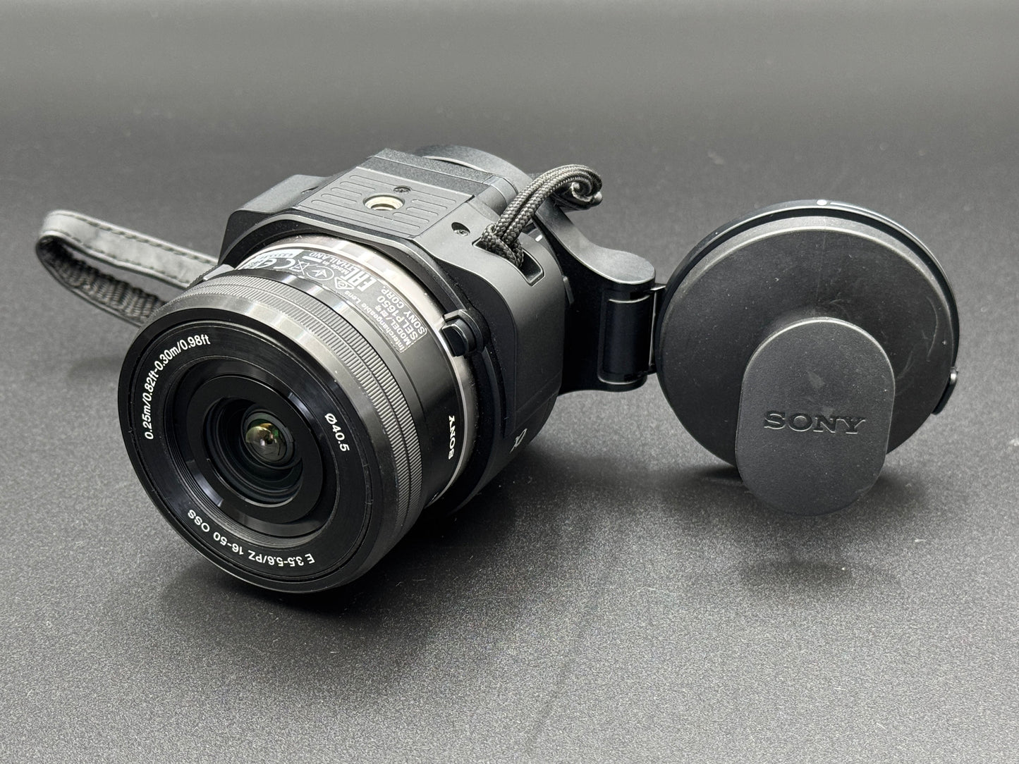 Sony ILCE QX1 APS-C Lens Style Camera PZ E 3.5-5.6 16-50mm SLP1650【Near Mint】