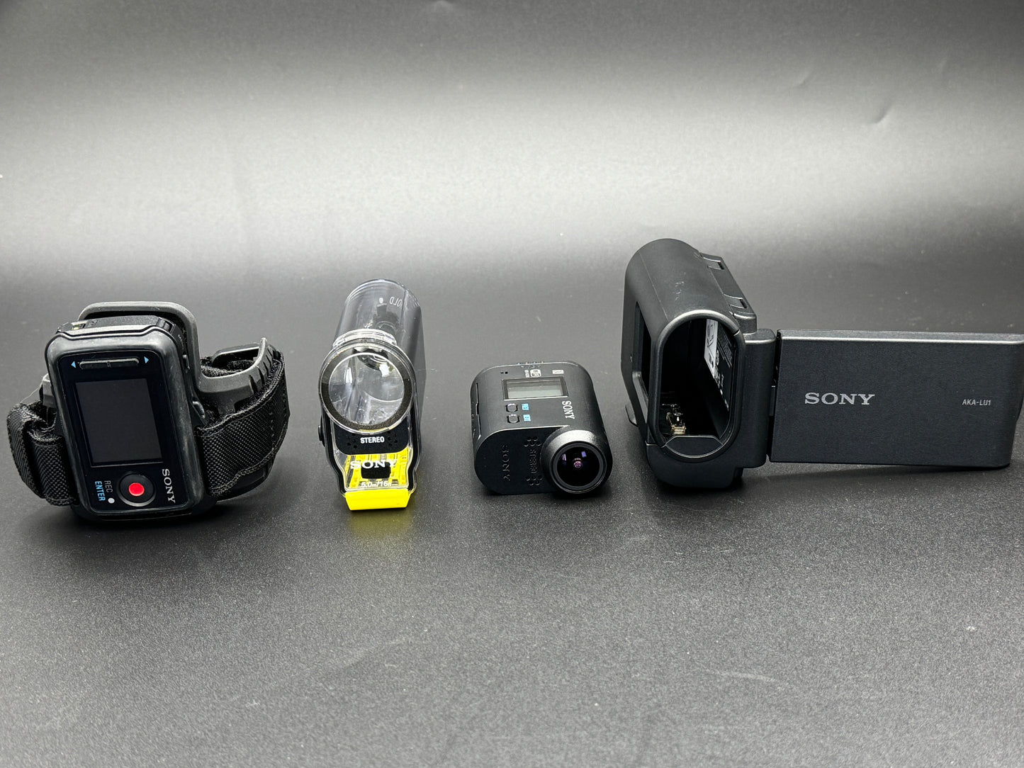 Sony RM-LVR1 Live View Remote Control Cam w/ HDR-AS30V AKA-LU1 SPK-AS2【Exc+5】
