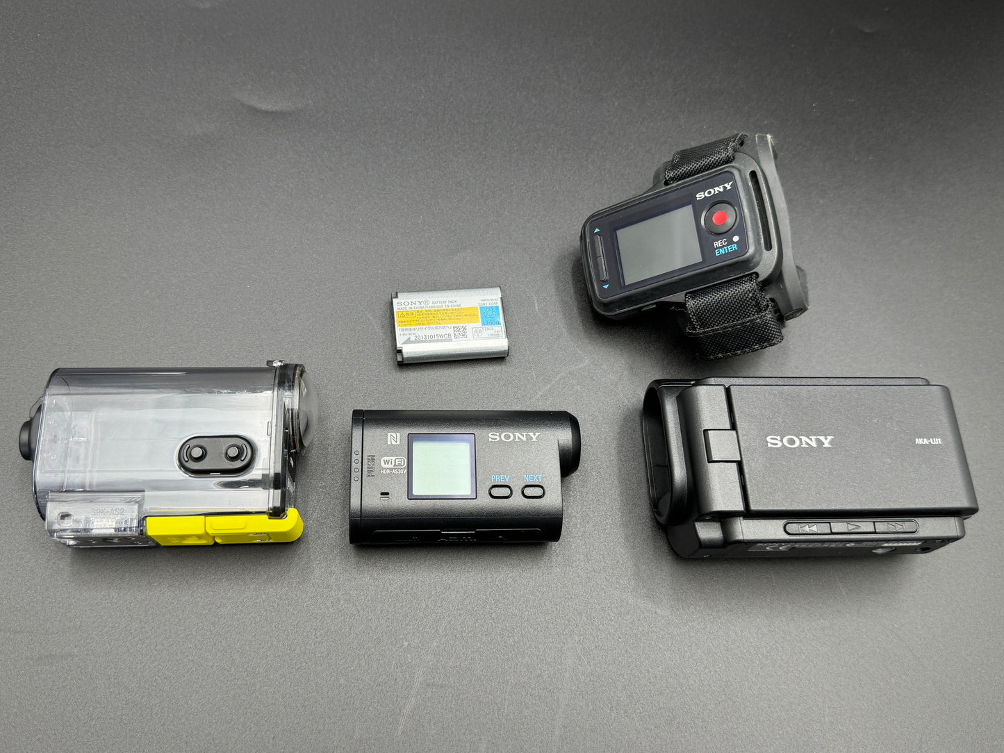Sony RM-LVR1 Live View Remote Control Cam w/ HDR-AS30V AKA-LU1 SPK-AS2【Exc+5】
