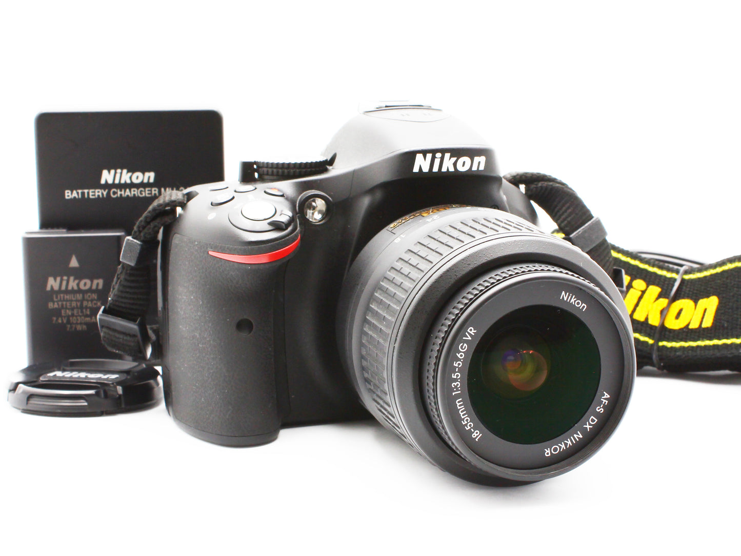 Nikon D5200 Camera AF-S NIKKOR 18-55mm f/3.5-5.6 G DX VR Lens JAPAN【Near Mint】