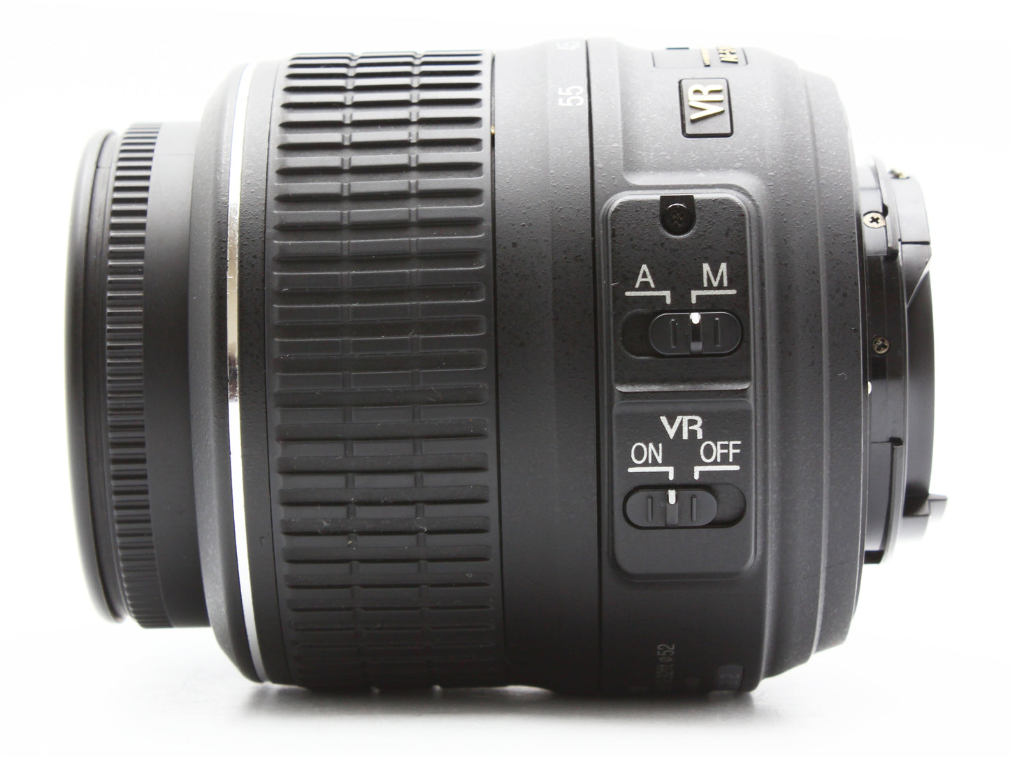 Nikon D5200 Camera AF-S NIKKOR 18-55mm f/3.5-5.6 G DX VR Lens JAPAN【Near Mint】