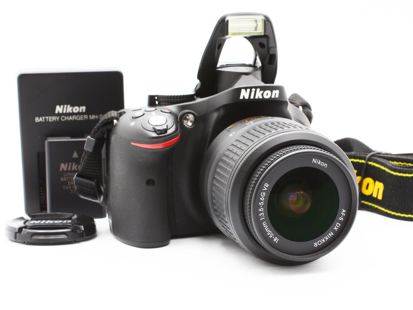 Nikon D5200 Camera AF-S NIKKOR 18-55mm f/3.5-5.6 G DX VR Lens JAPAN【Near Mint】