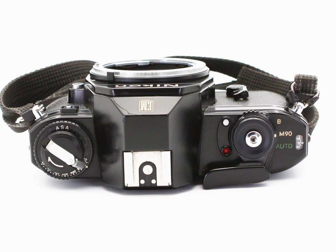 Nikon EM 35mm Film Camera Micro NIKKOR 55mm f/2.8 Ai-s Lens【Very Good】