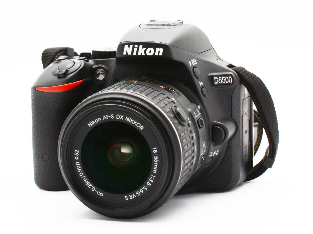 Nikon D5500 Digital Camera AF-S DX NIKKOR 18-55mm 3.5-5.6G VR II  Lens 【NearMint】