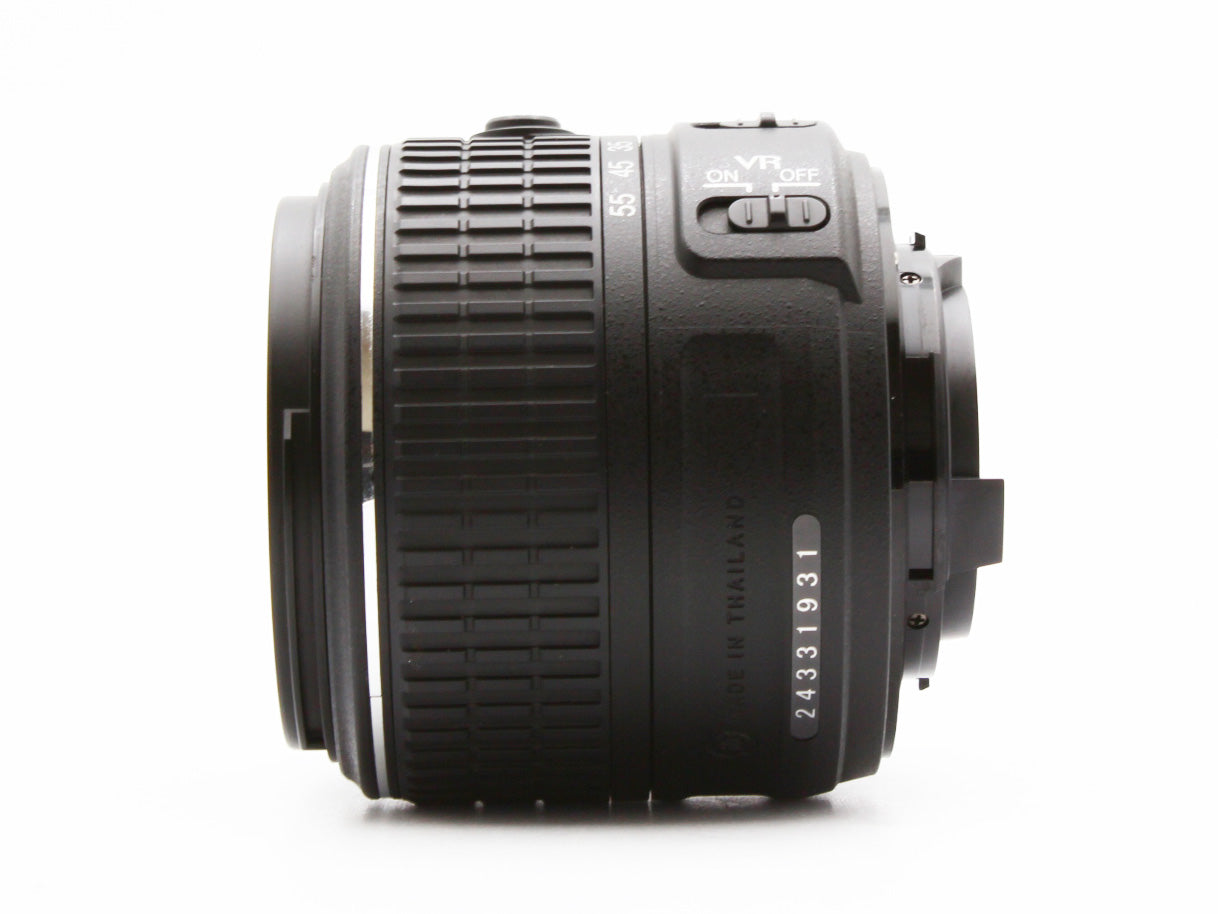 Nikon D5500 Digital Camera AF-S DX NIKKOR 18-55mm 3.5-5.6G VR II  Lens 【NearMint】