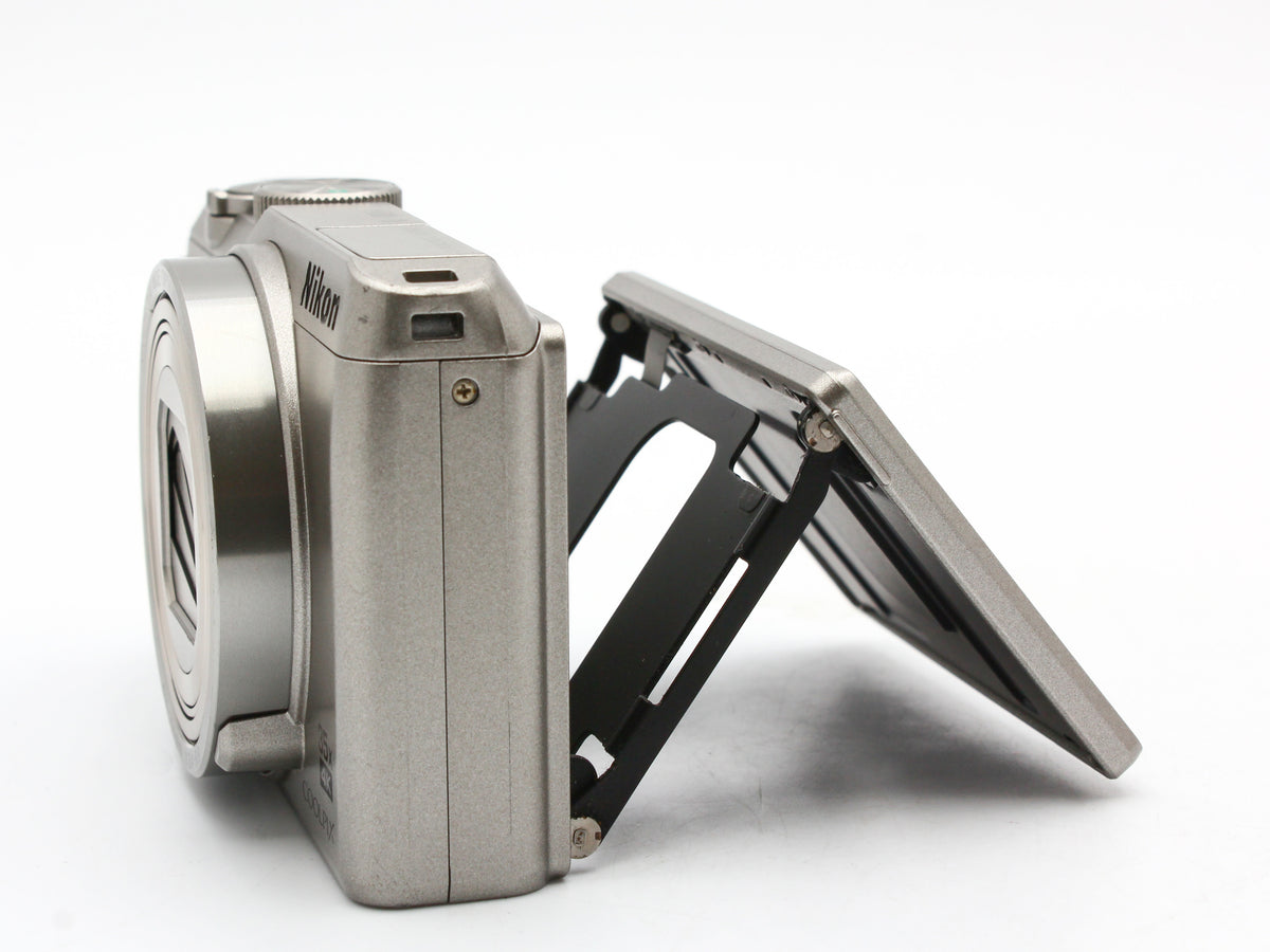Nikon COOLPIX A900 Digital Camera Nikkor 35x Zoom ED VR Lens JAPAN【VeryGood】