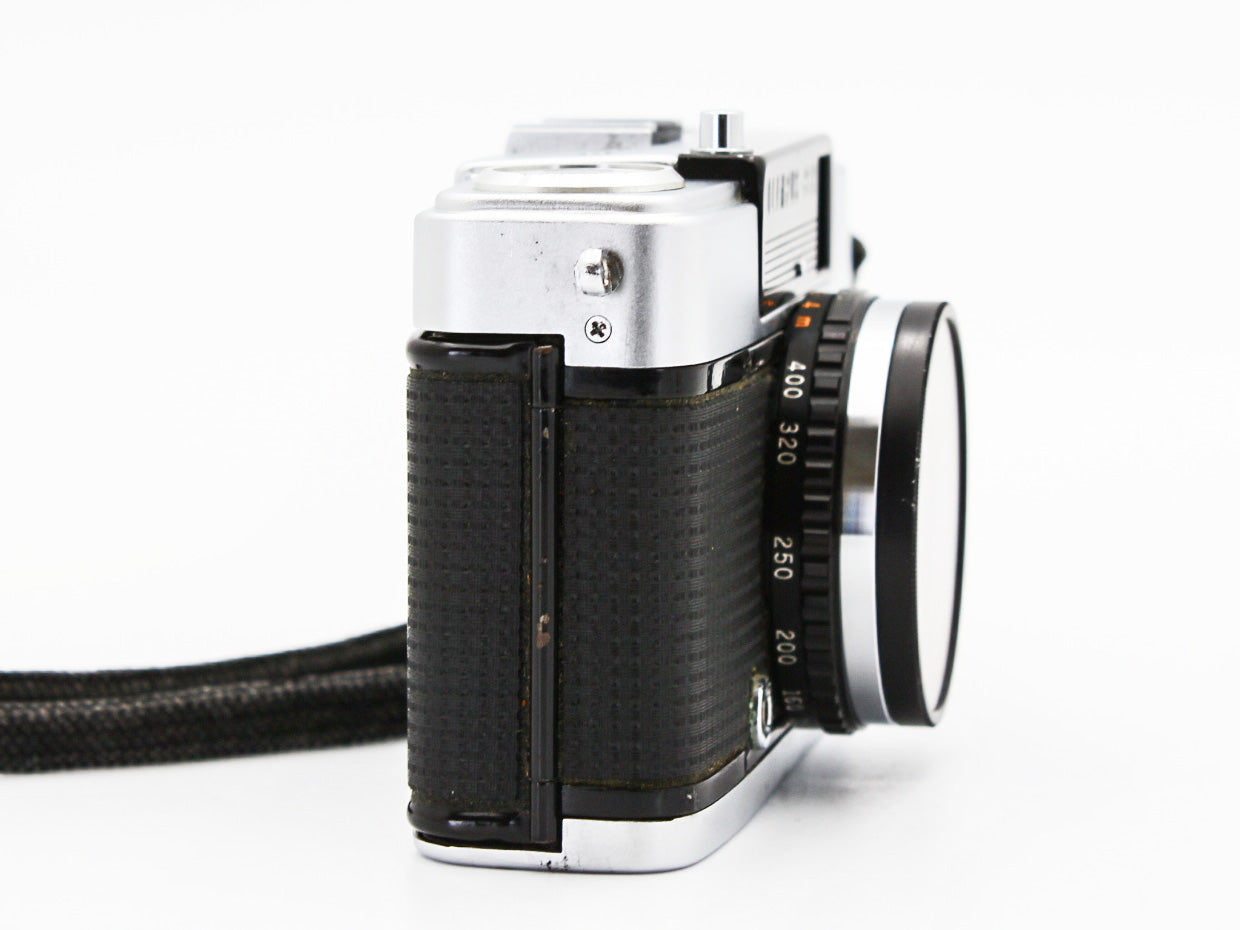 Olympus PEN EE-3 Half Frame 35mm Film Camera 28mm f/3.5 Lens from JAPAN【Exc+5】