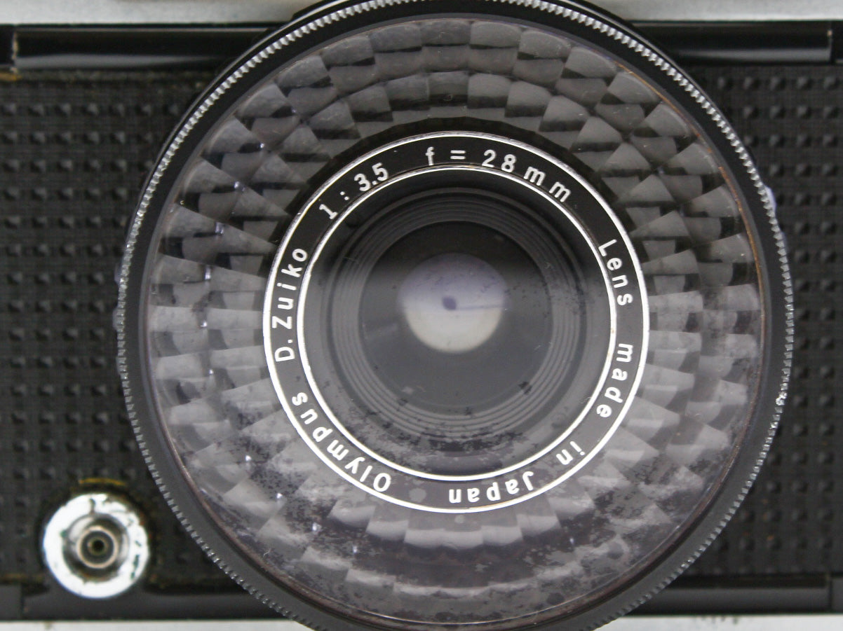 Olympus PEN EE-3 Half Frame 35mm Film Camera 28mm f/3.5 Lens from JAPAN【Exc+5】