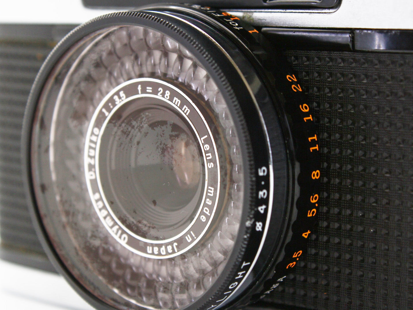 Olympus PEN EE-3 Half Frame 35mm Film Camera 28mm f/3.5 Lens from JAPAN【Exc+5】