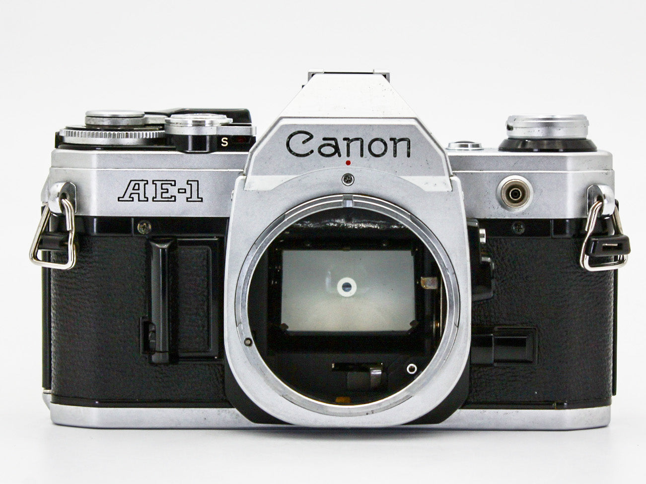 Canon AE-1 35mm SLR Film Camera NewFD 35mm f/2.8 Lens from JAPAN【Exc+4】
