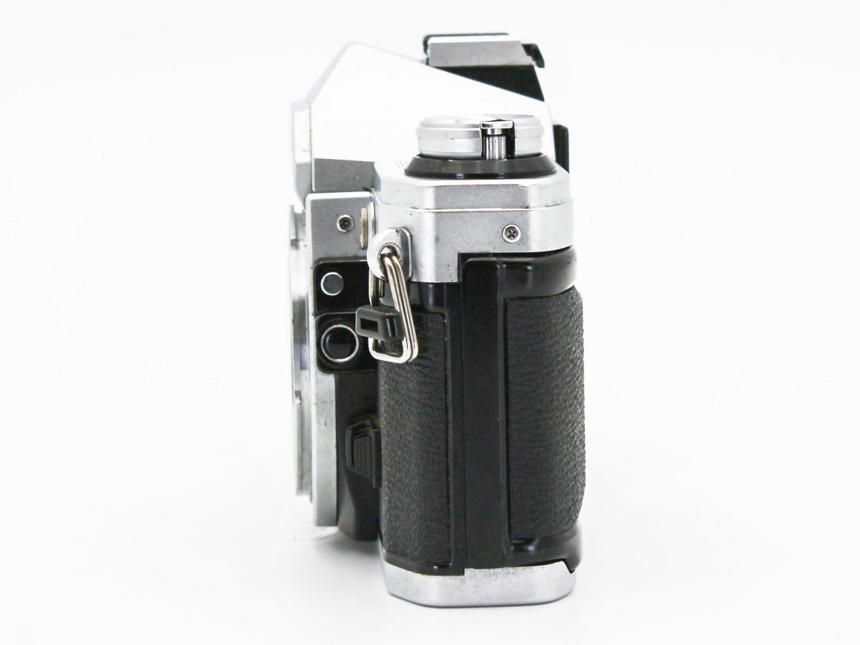 Canon AE-1 35mm SLR Film Camera NewFD 35mm f/2.8 Lens from JAPAN【Exc+4】