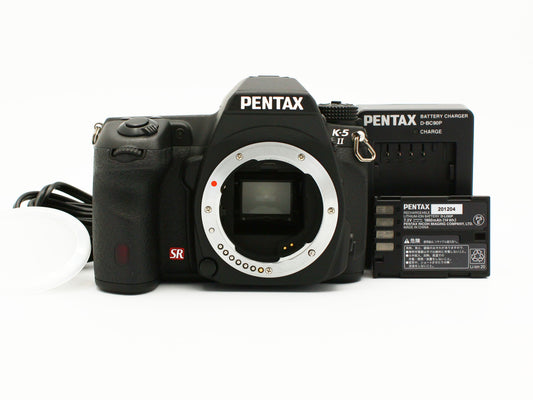 Pentax K-5 II 16.3 MP Digital SLR Camera Body Black Count 1922 from JAPAN【Mint】
