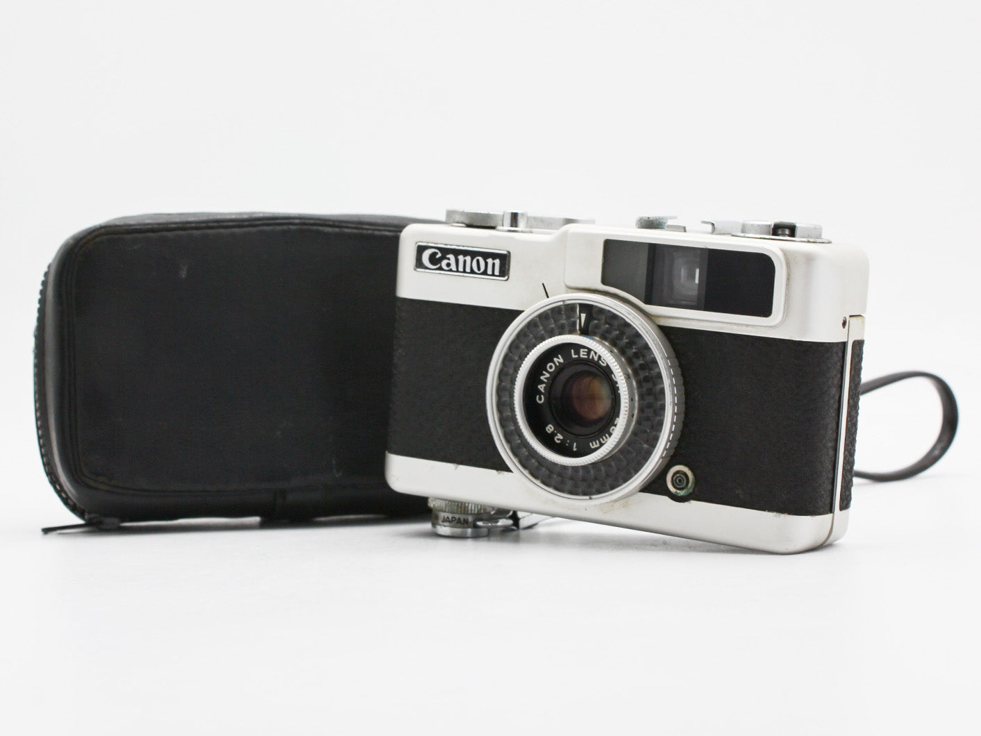 Canon Demi EE28 Half Frame 35mm Film Camera 28mm f/2.8 Lens from JAPAN【Very Good】