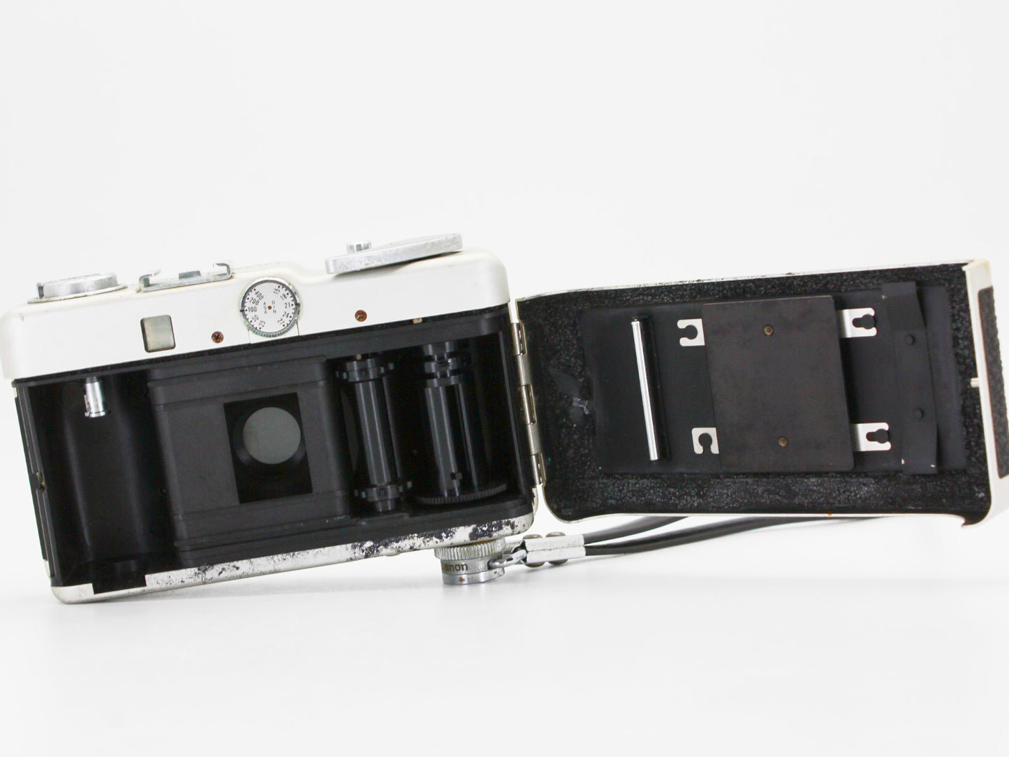 Canon Demi EE28 Half Frame 35mm Film Camera 28mm f/2.8 Lens from JAPAN【Very Good】