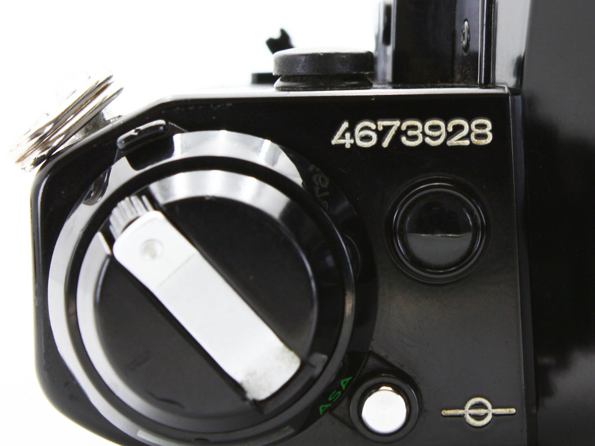 Canon AE-1 PROGRAM 35mm SLR Film Camera FD 35-70mm f/3.5-4.5 Lens JAPAN【Exc+3】