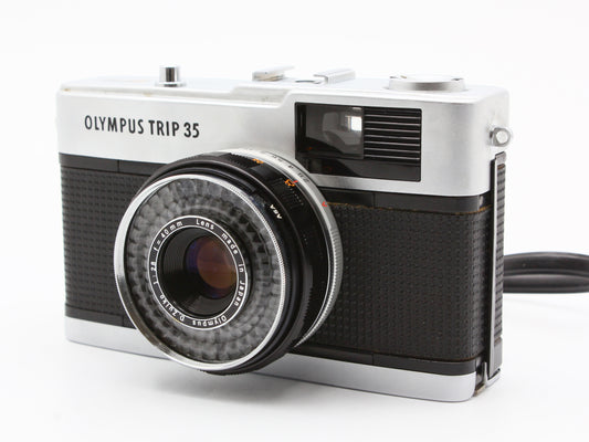 OLYMPUS TRIP 35 Film Camera D.Zuiko 40mm f/2.8 Lens from JAPAN【Exc+3】
