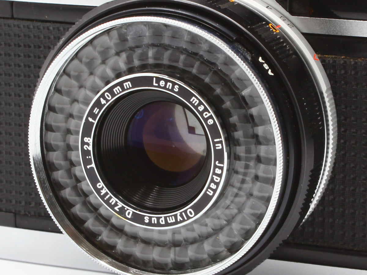 OLYMPUS TRIP 35 Film Camera D.Zuiko 40mm f/2.8 Lens from JAPAN【Exc+3】
