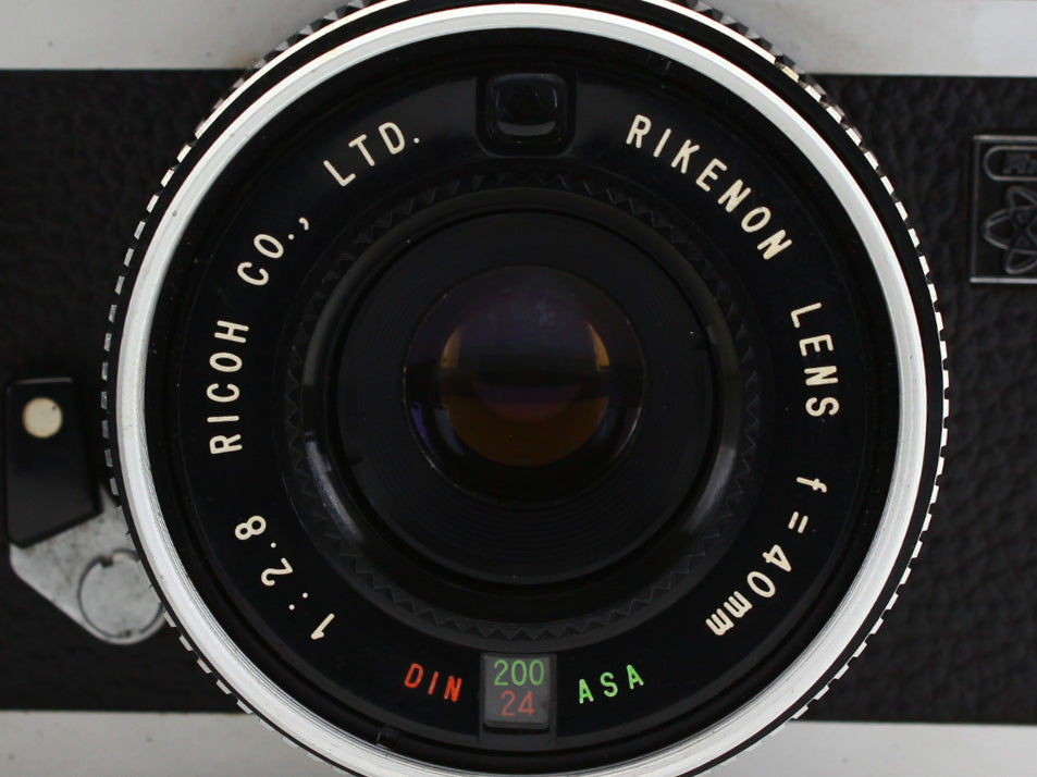 Ricoh ELNICA F Rangefinder 35mm Film Camera RIKENON 40mm f/2.8 Japan【Very Good】