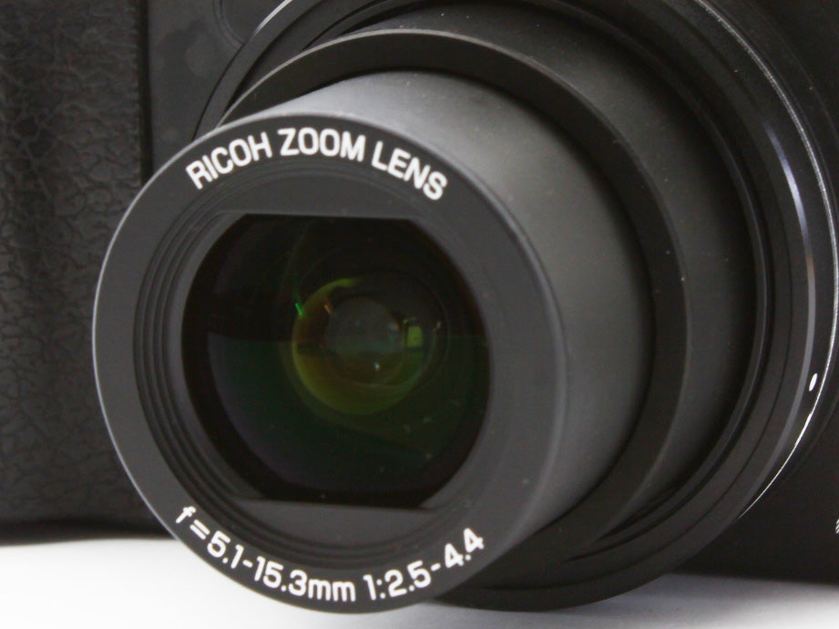 RICOH GX200 Black 12.1MP Compact Digital Camera 3x Zoom Lens JAPAN 【Exc+4】