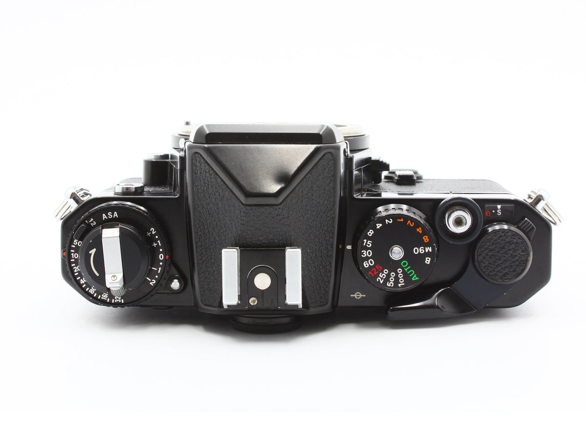 NIKON FE Black 35mm SLR Film Camera Body from JAPAN 【Exc+5】
