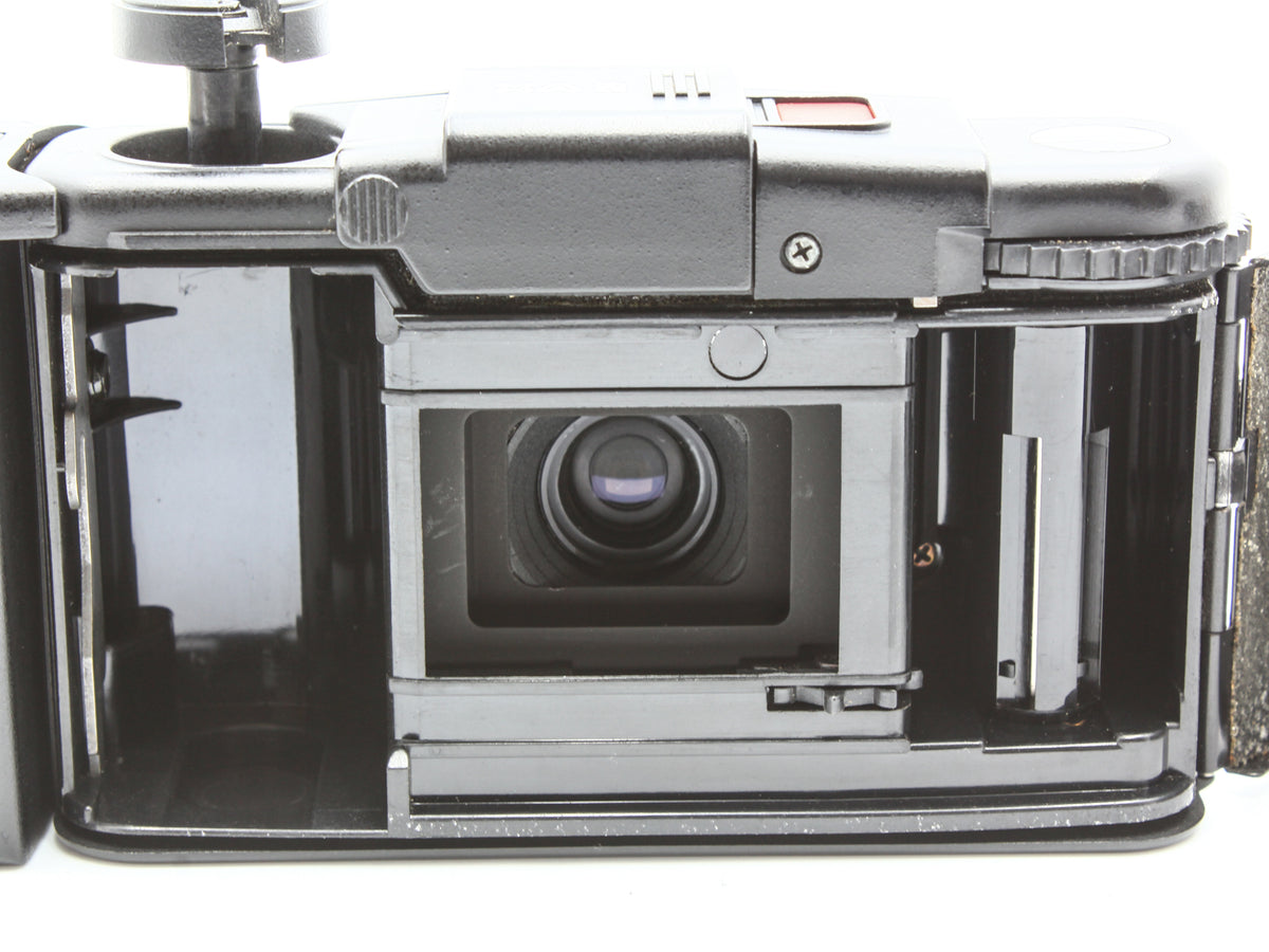 Olympus XA2 35mm Point & Shoot Film Camera Electric Flash A11 from JAPAN【Exc+4】