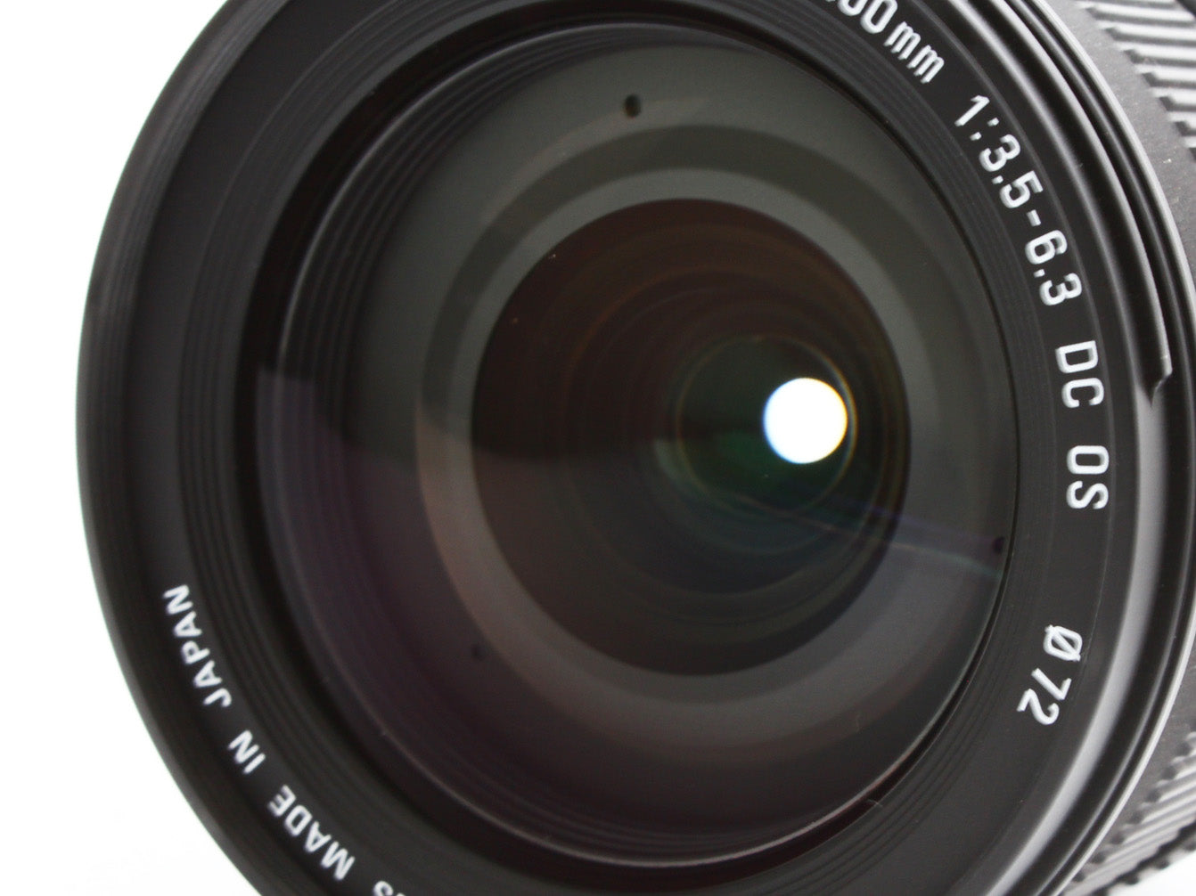 Sigma AF 18-200mm F3.5-6.3 DC OS Zoom Lens Canon EF Mount from Japan 【Exc+5】