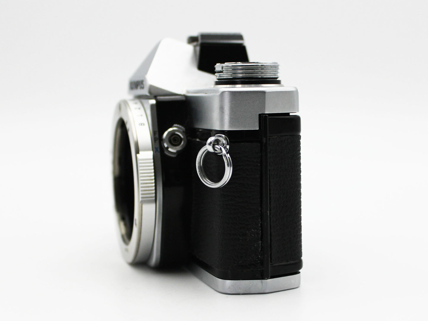 OLYMPUS OM-1 Silver 35mm SLR Film Camera Body from JAPAN【Near Mint】