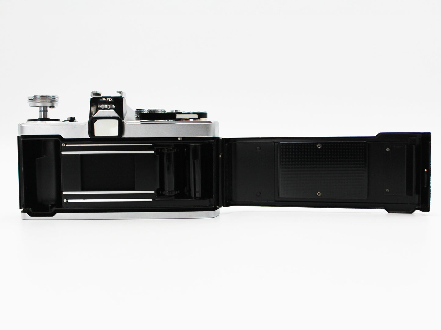 OLYMPUS OM-1 Silver 35mm SLR Film Camera Body from JAPAN【Near Mint】