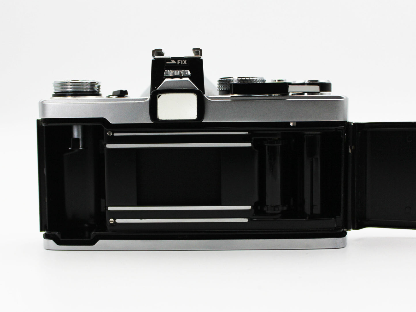 OLYMPUS OM-1 Silver 35mm SLR Film Camera Body from JAPAN【Near Mint】