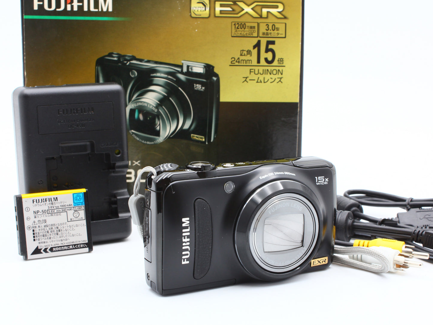 FUJIFILM FinePix F300EXR 12MP 15x Zoom Compact Digital Camera Black JAPAN【Exc+4】