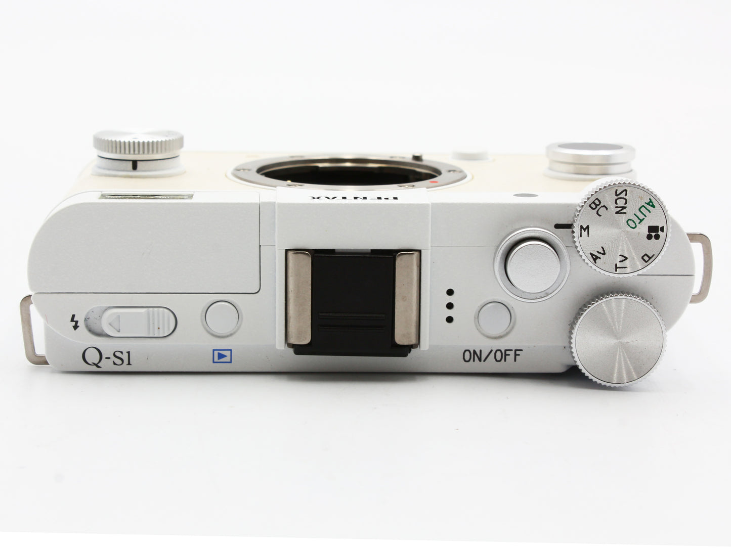 PENTAX Q-S1 White Mirrorless Camera 5-15mm f/2.8-4.5 Zoom Lens from JAPAN【Exc+5】