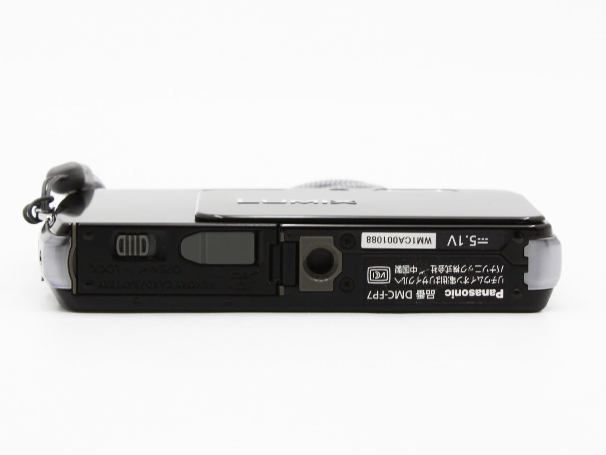 Panasonic LUMIX DMC-FP7 16MP Compact Digital Camera Black from JAPAN 【NearMint】
