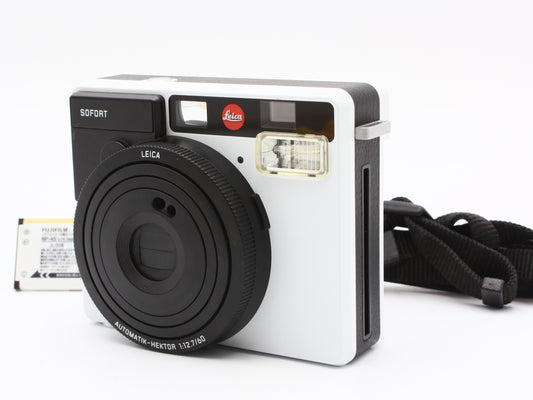 LEICA SOFORT Instant Film Camera White from JAPAN 【Exc+5】